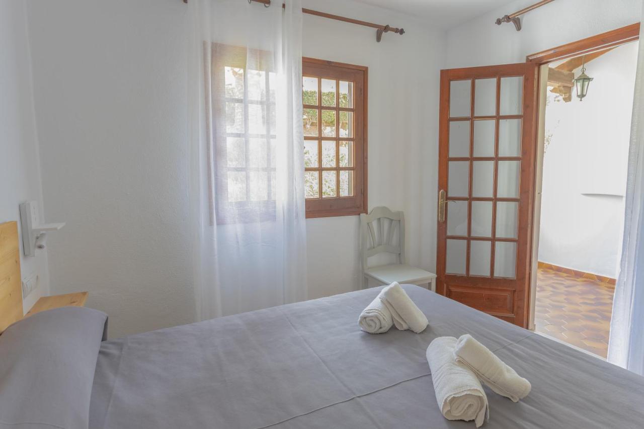 Apartamentos Son Bou Gardens By Menorcarentals Exteriör bild