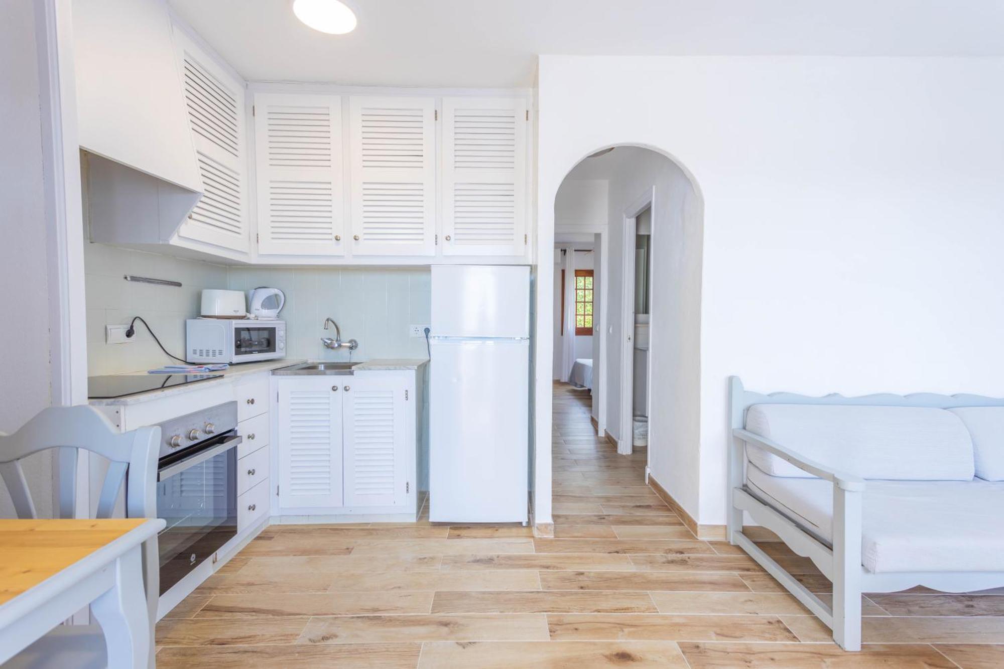 Apartamentos Son Bou Gardens By Menorcarentals Exteriör bild