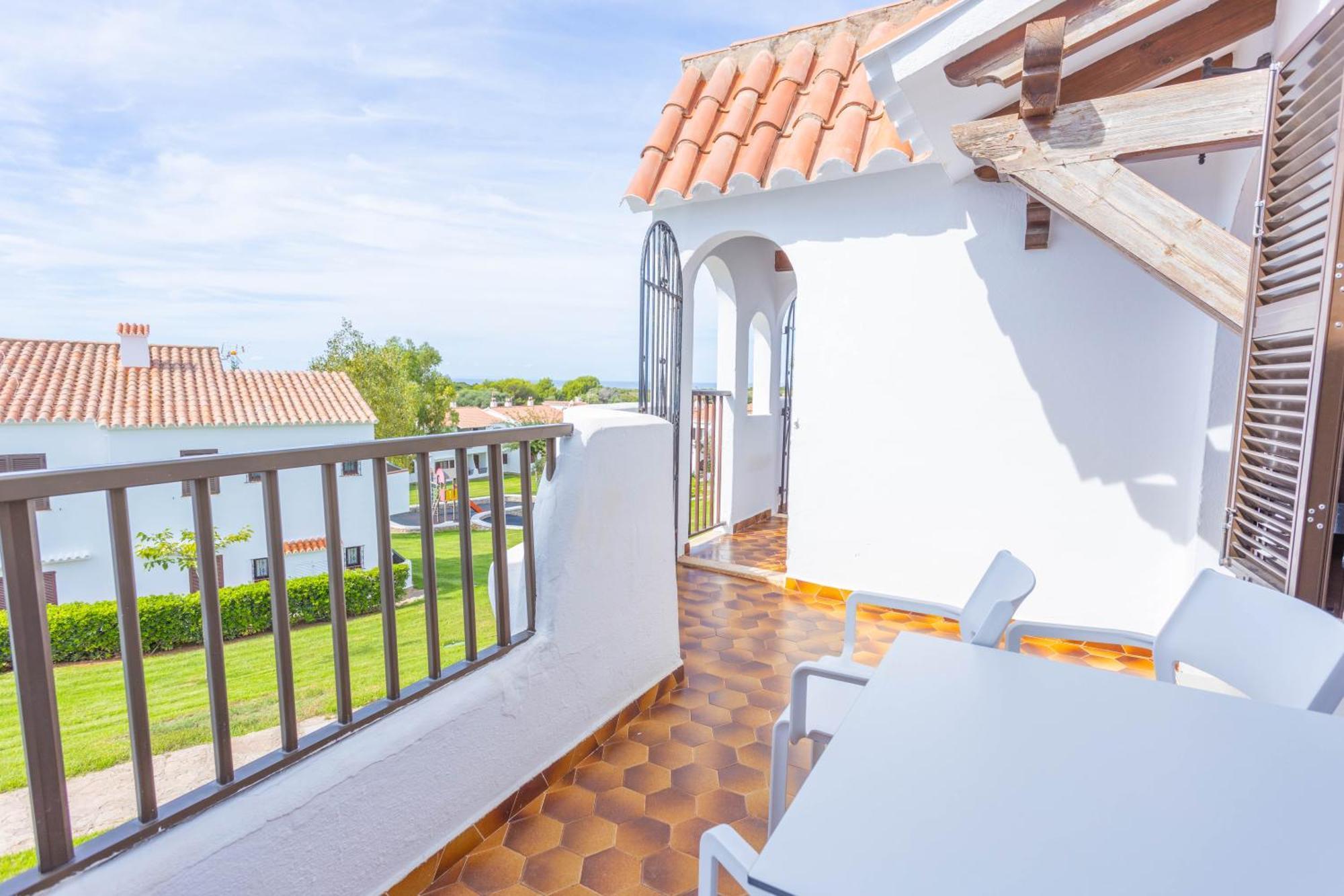 Apartamentos Son Bou Gardens By Menorcarentals Exteriör bild
