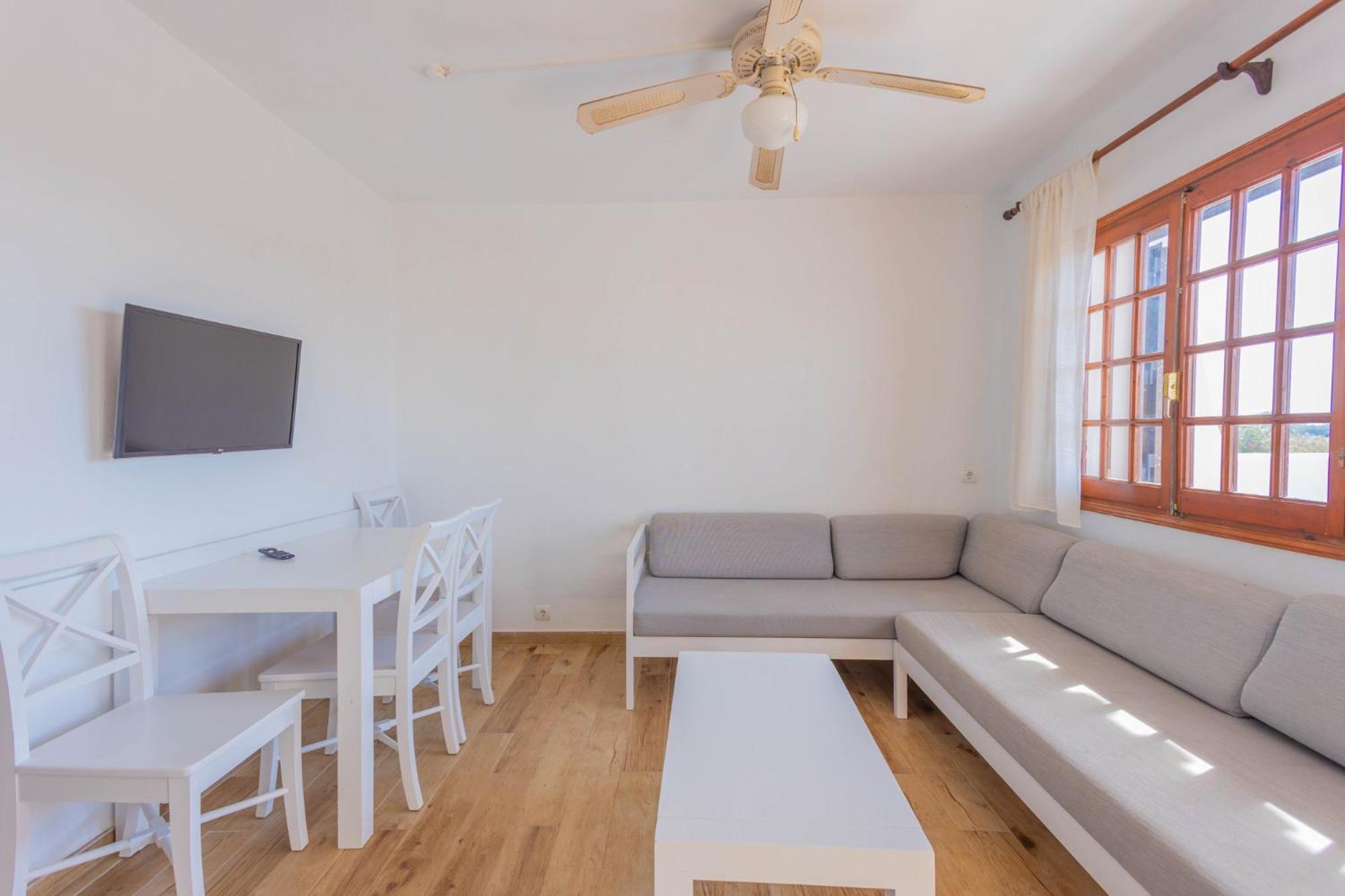 Apartamentos Son Bou Gardens By Menorcarentals Exteriör bild