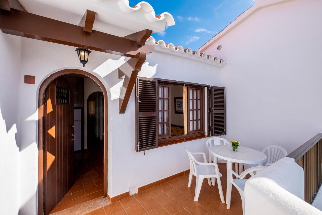 Apartamentos Son Bou Gardens By Menorcarentals Exteriör bild